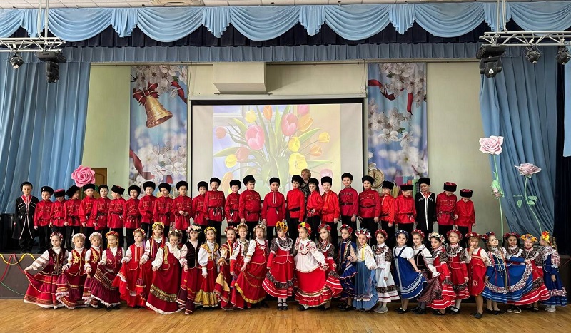 Фольклорный коллектив "Стрегунок" Фольклорный коллектив "Стрегунок".